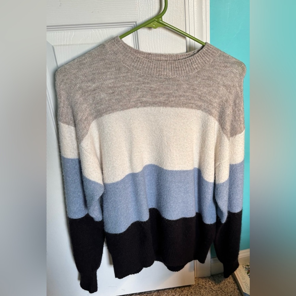 H&M Sweater